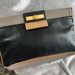 Marc by Marc Jacobs clutch bag! Great condition! 100 leather